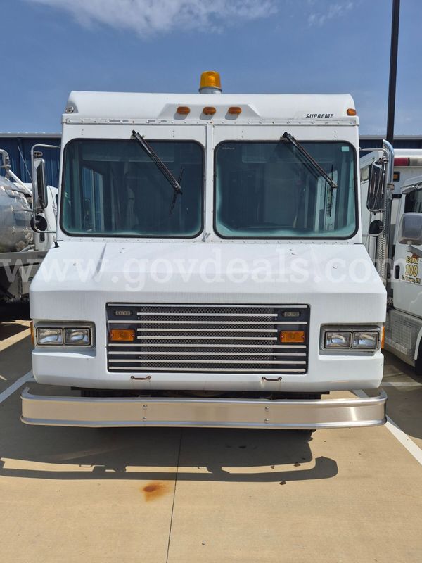 1996 Gmc P3500