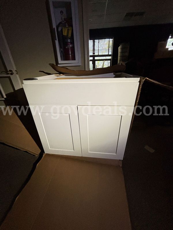 Jacuzzi PD48000 Medicine Cabinets, Vanity Tops, Wolf Signature & Aristokraft Cabinetry, Moen & Dayton Sinks | Multi-Piec