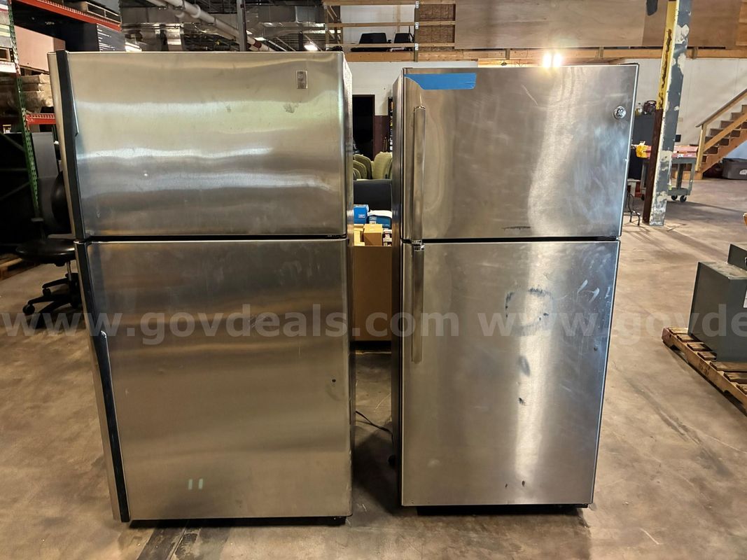 Used GE Refrigerators (Lot of 2)