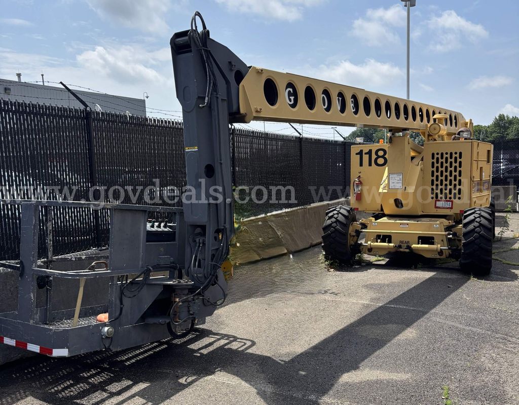 1990 Grove Boom Lift Self Propelled 2 Wheel Drive