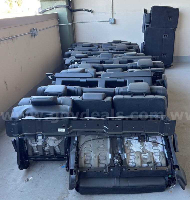 Lot of Back Row Seats for 2025 Dodge Durango (Qty. 11)