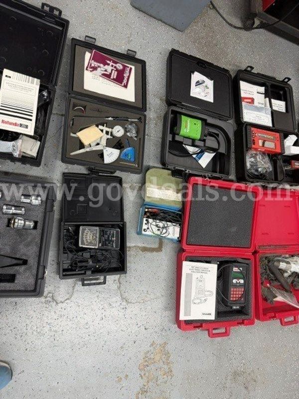 Automotive Special Tools Lot – Ford Rotunda & Miscellaneous Equipment