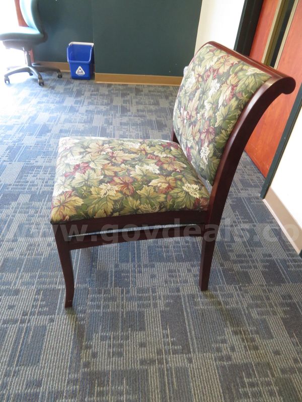 Set of 6 wood chairs with floral pattern