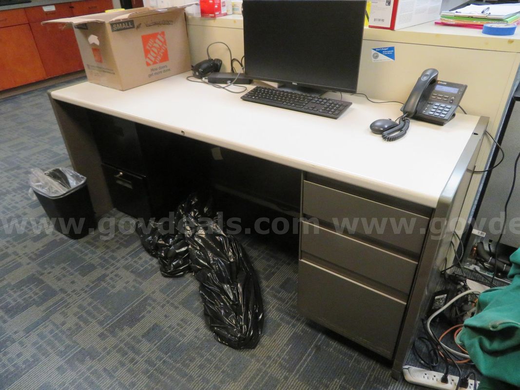 Lot of 3 Gray Desks