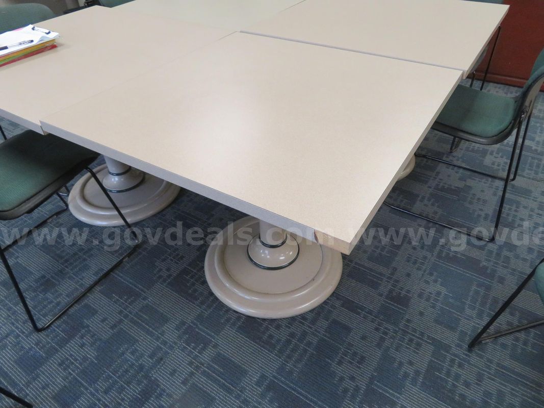 Lot of 10 Tables