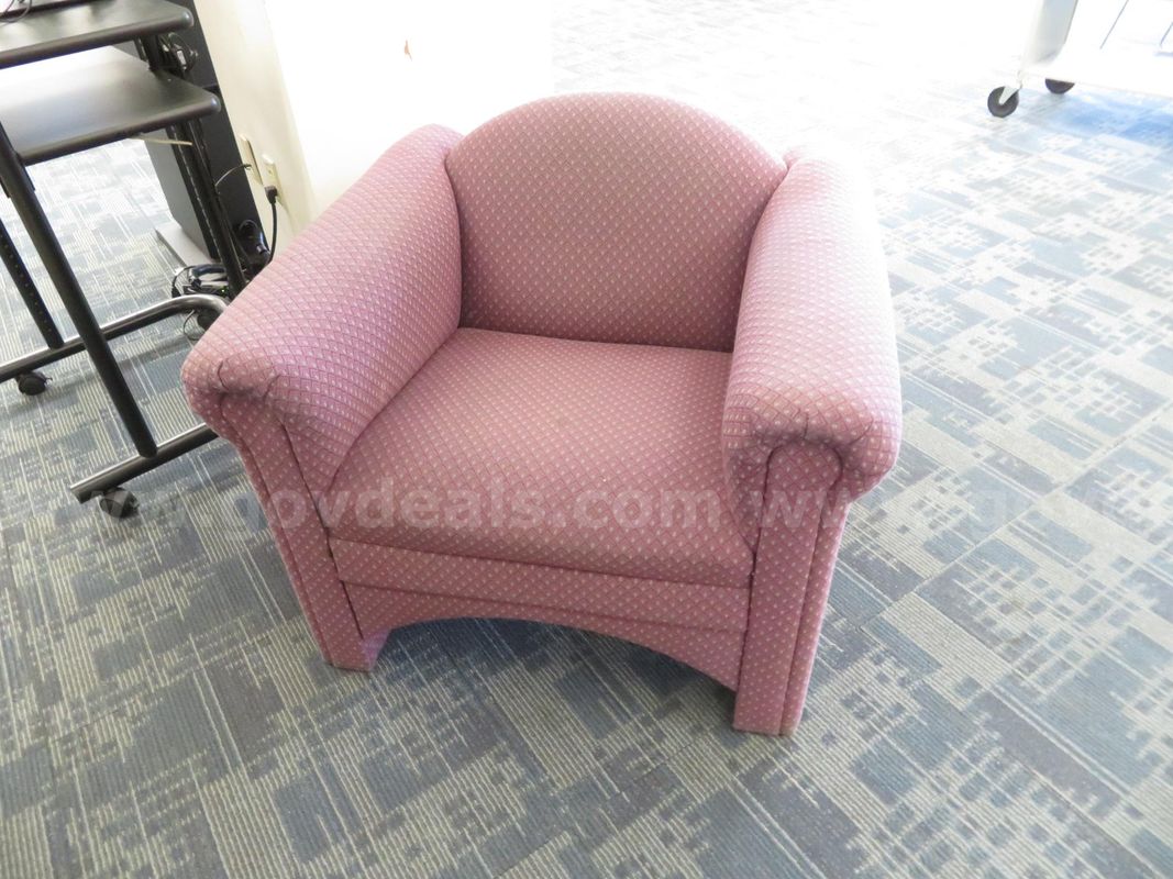 Lot of 4 Pink/Purple Lounge Chairs