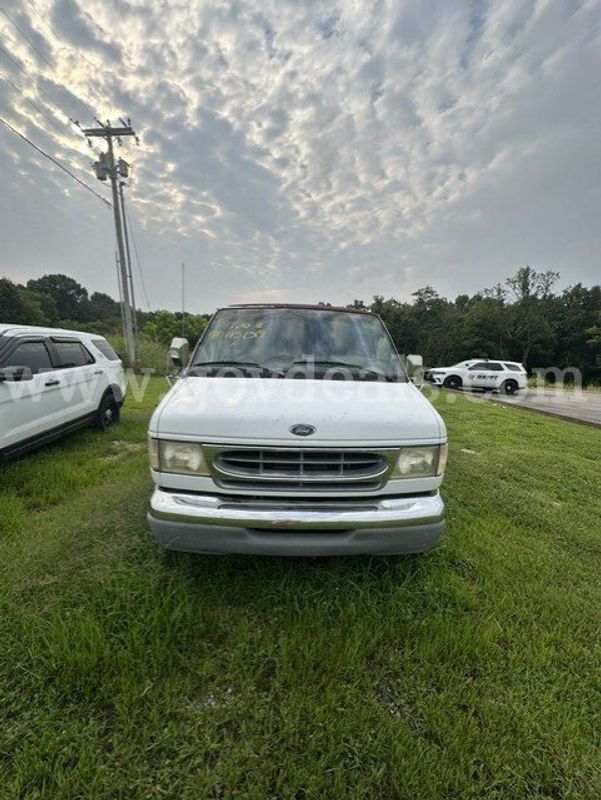 1999 Ford Econoline