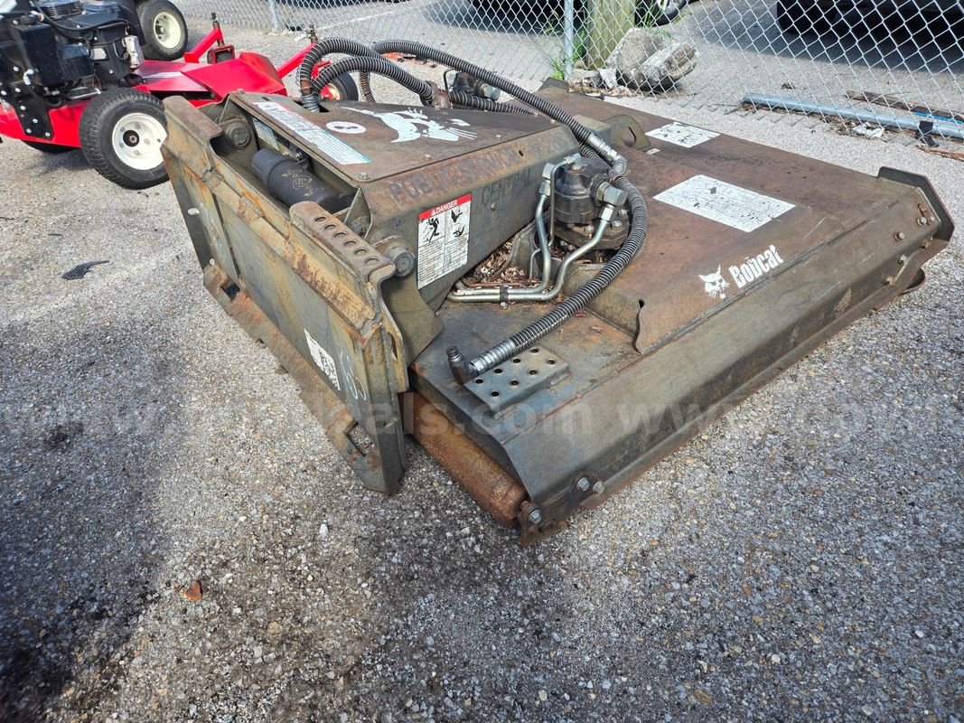 Bobcat 60" Mowing Deck Operational Condition Unknow.