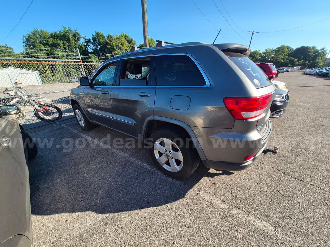 DUI 2012 Jeep Grand Cherokee OPERATIONAL CONDITION UNKNOWN DUI