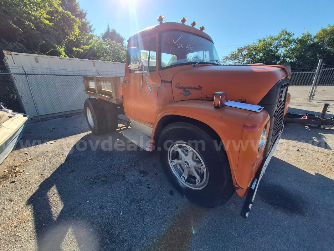 1971 International Truck OPERATIONAL CONDITION UNKNOWN