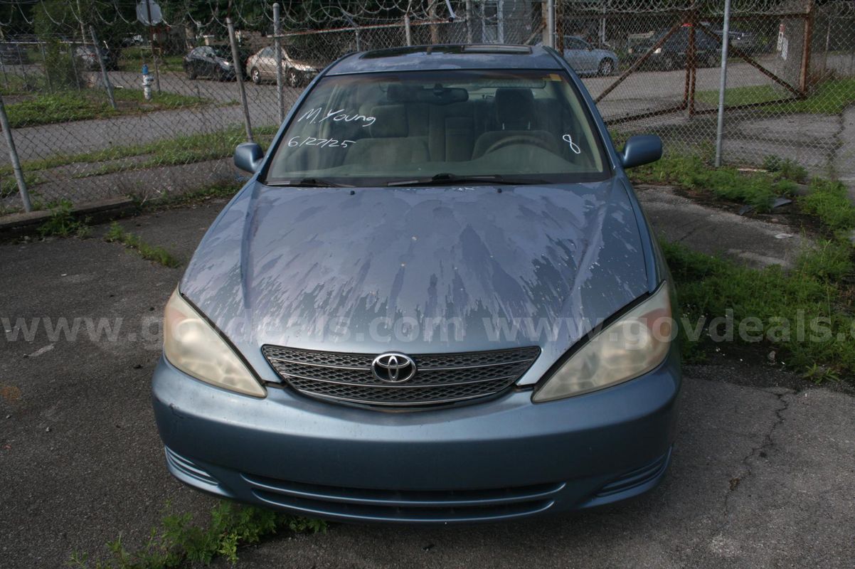 2002 Toyota Camry LE V6