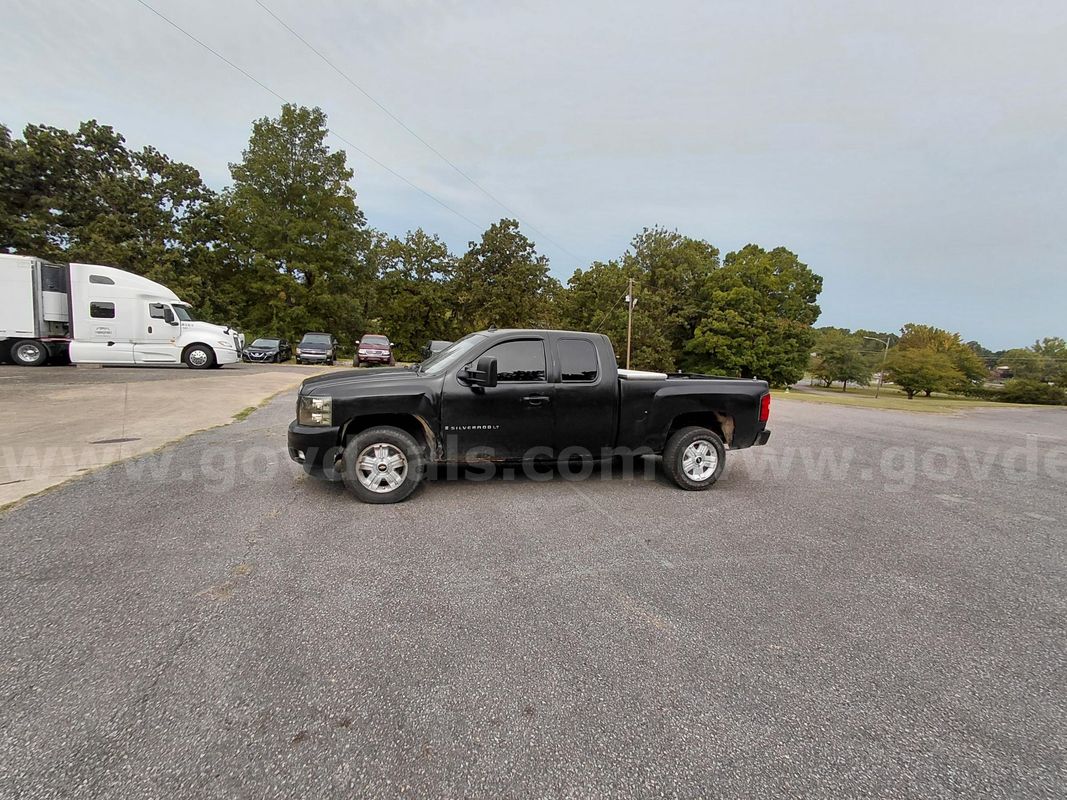 2011 Chevrolet Silverado 1500 LT Ext. Cab 4WD