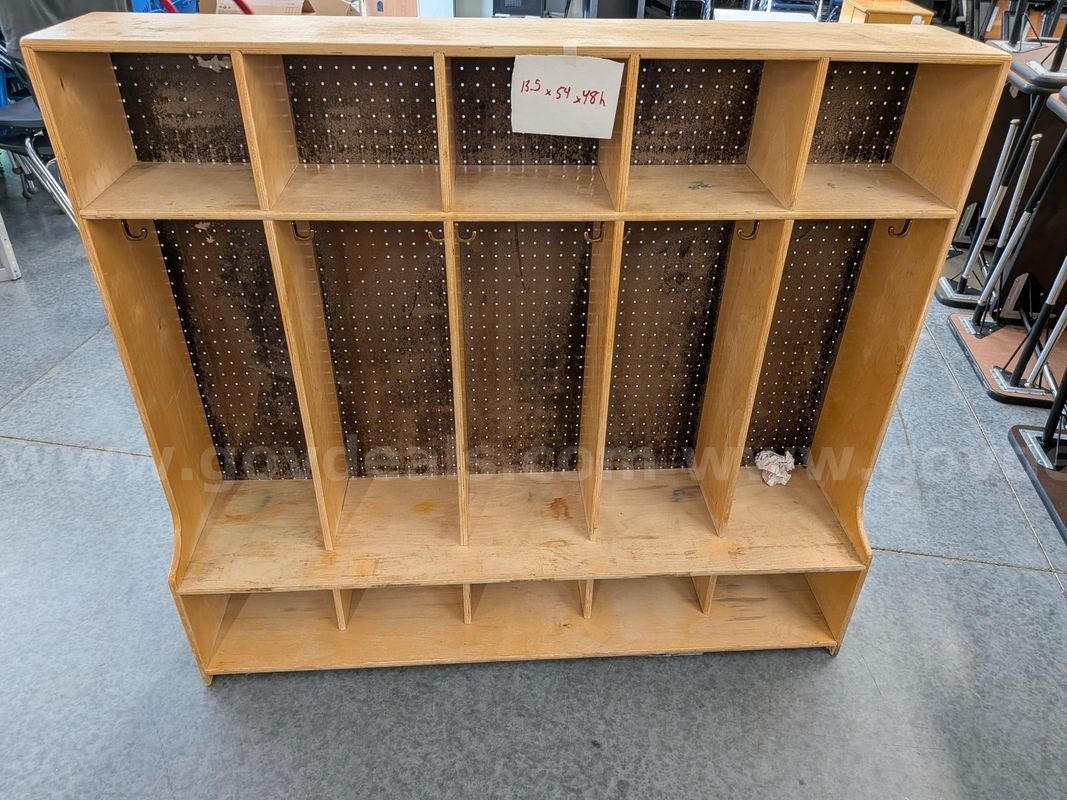 cubby with coat/Backpack hangers 13.5x54x48h