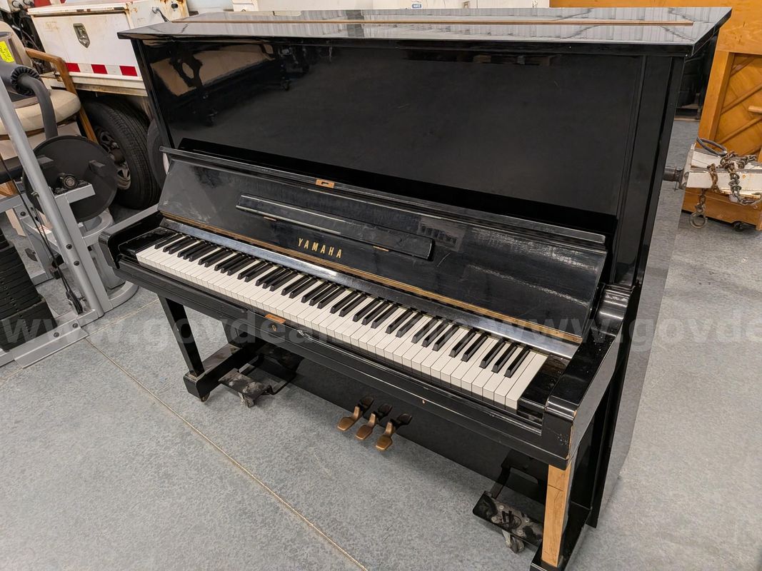 Yamaha Piano