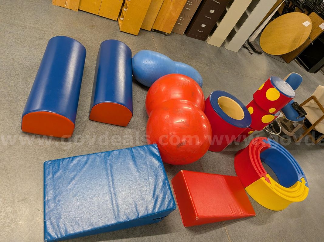 Early Childhood "Play obstacle furniture"