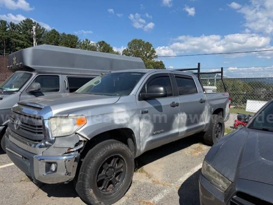 2015 Toyota Tundra