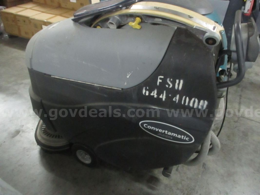 FLOOR MACHINE, CONVERTAMATIC, LOT 6104, AR27007637-012