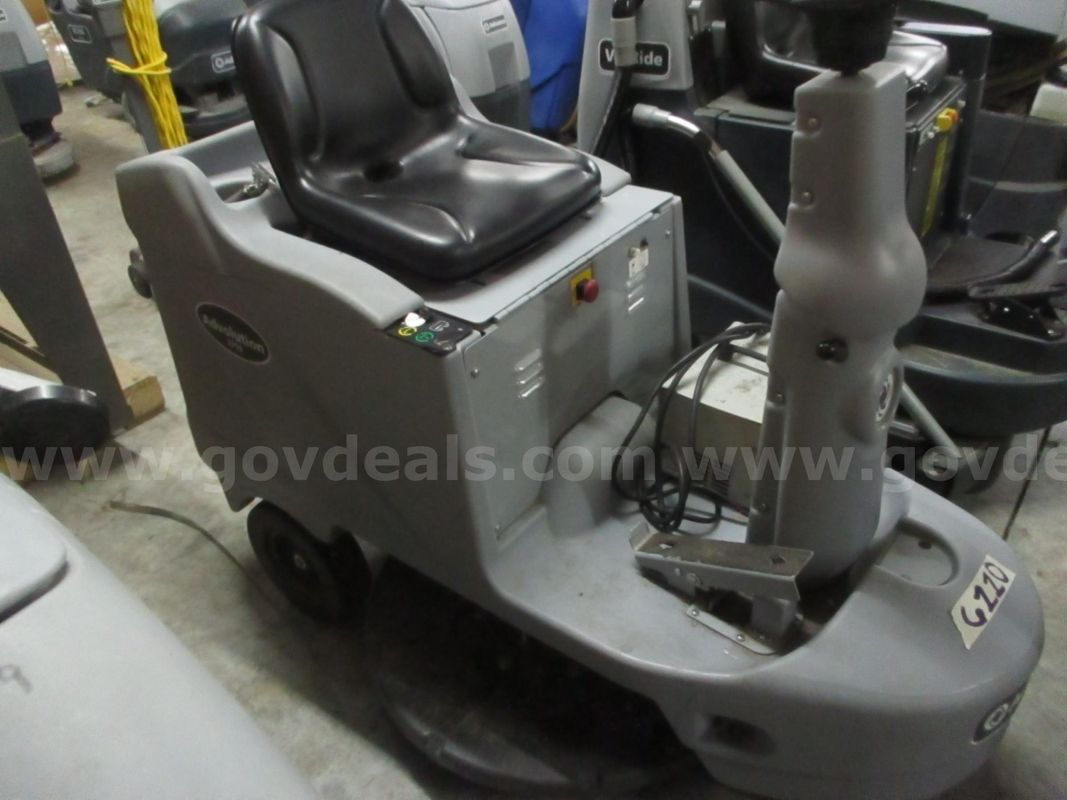 FLOOR MACHINE, ADVANCED, ADVOLUTION, 2710, LOT 6110, AR27007637-018