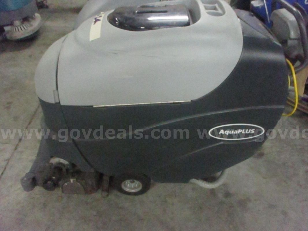 FLOOR MACHINE, ADVANCED, AQUAPLUS, LOT 6114, AR27007637-022