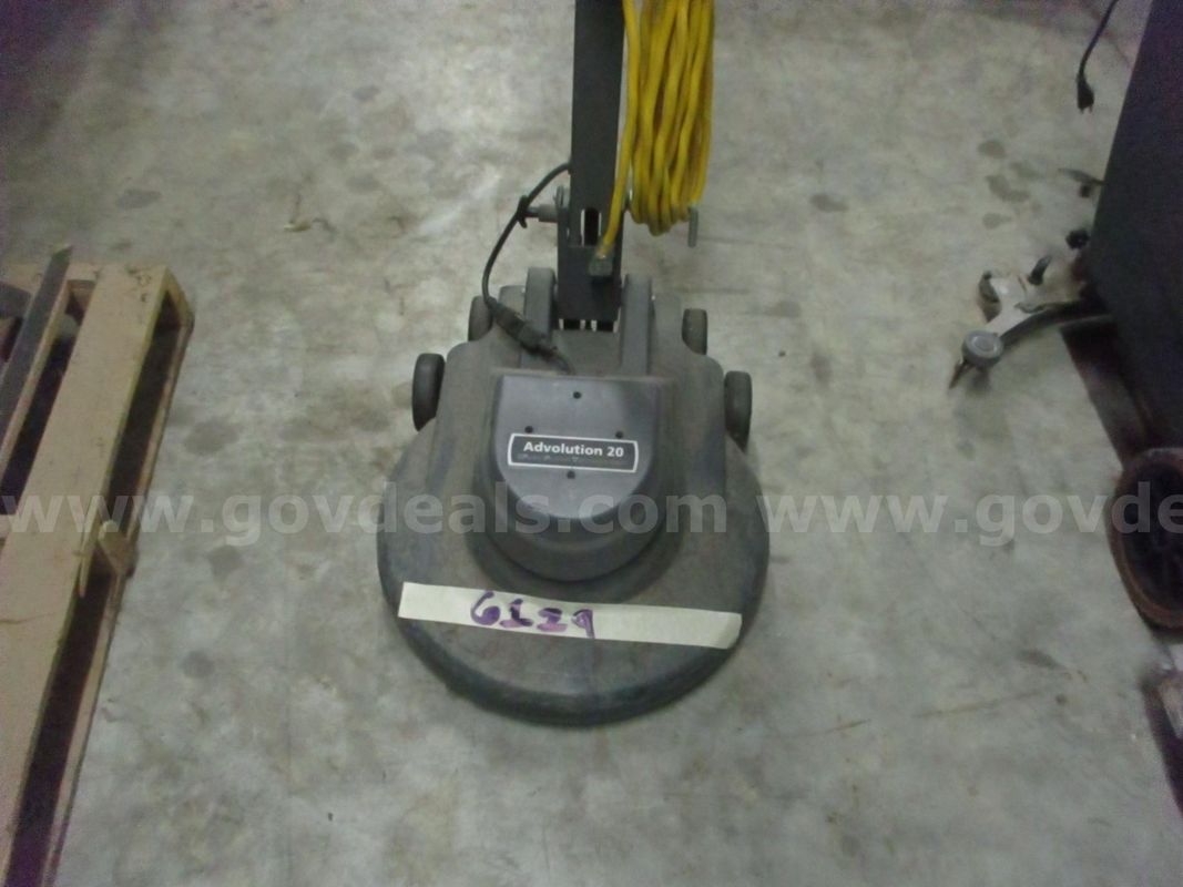 FLOOR MACHINE, ADVANCED, ADVOLUTION 20, LOT 6119, AR27007637-027