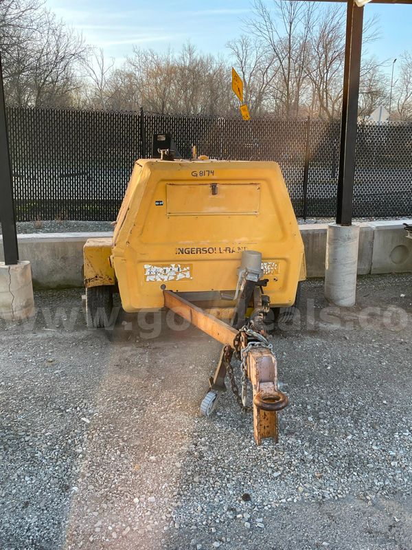 Air Compressor Trailer G8174
