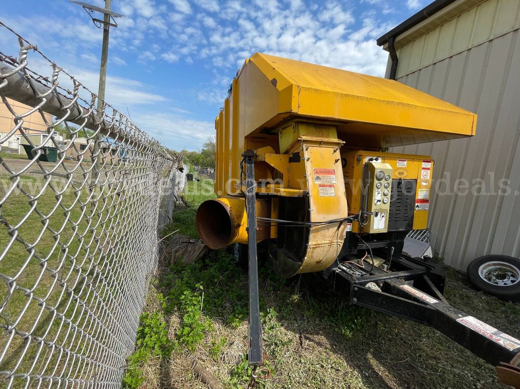 2003 ODB Leaf Vacuum Trailer
