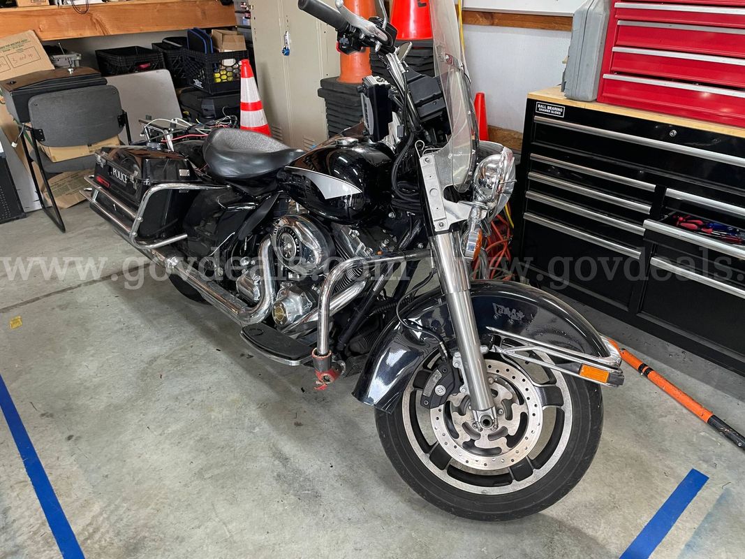 2009 Harley-Davidson FLHP Police Motorcycle - 1690CC - Non-Operational