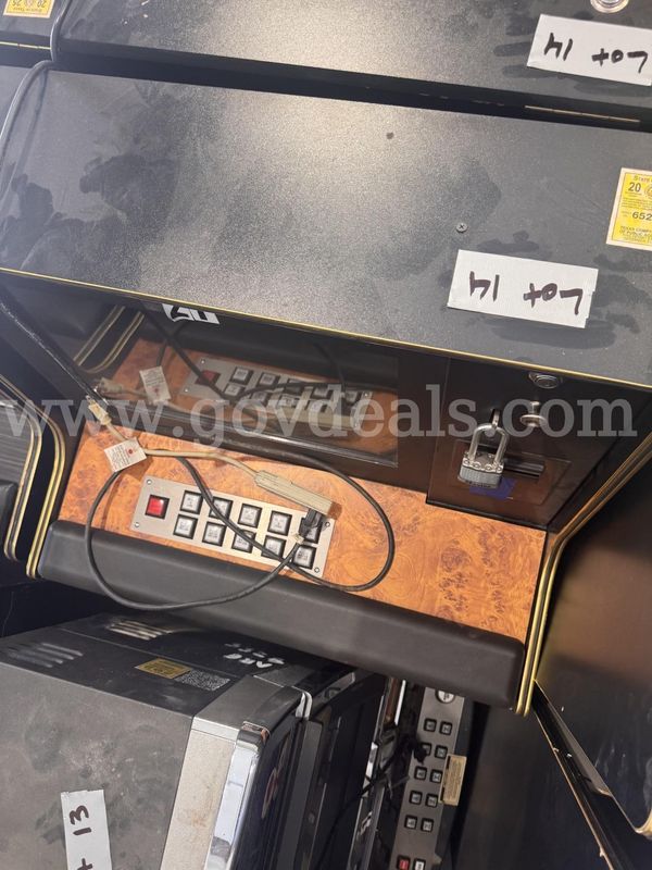 5 gambling machines