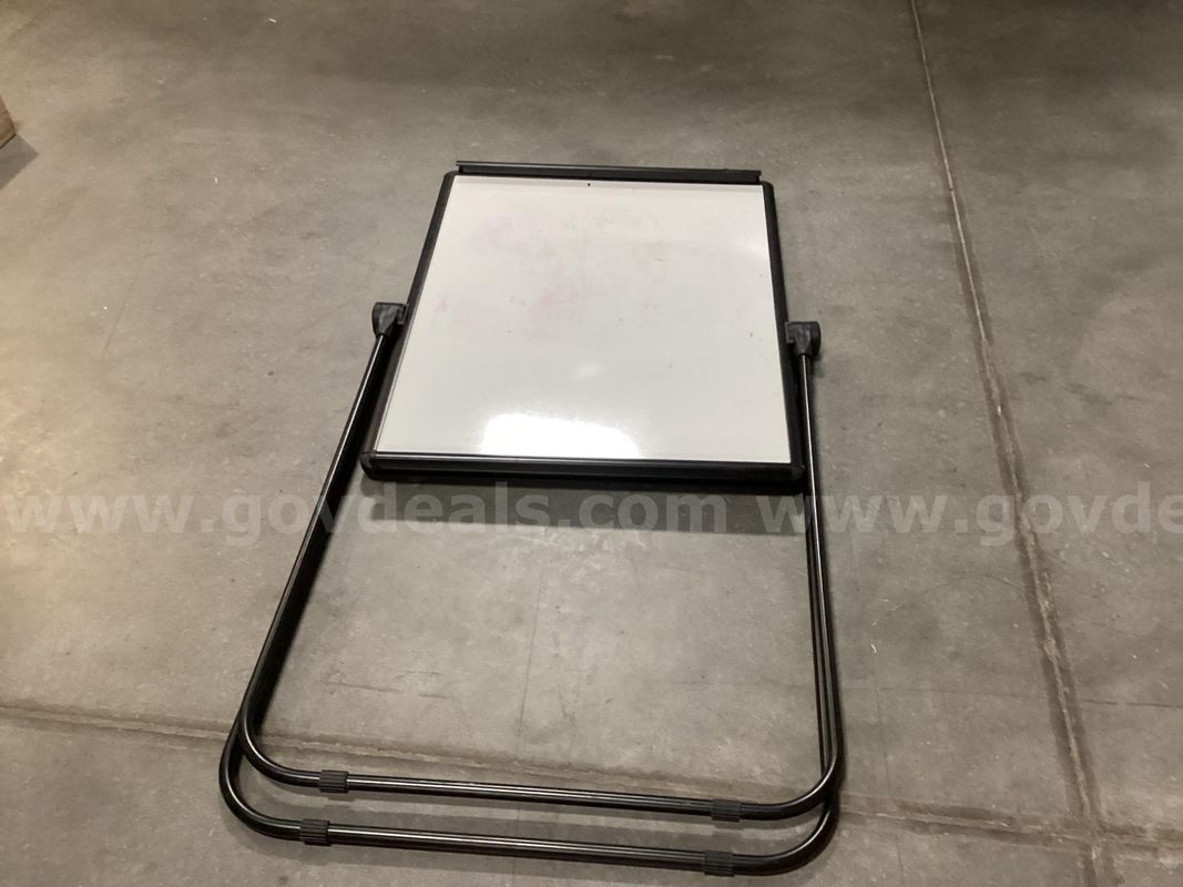 Collapsible Easel