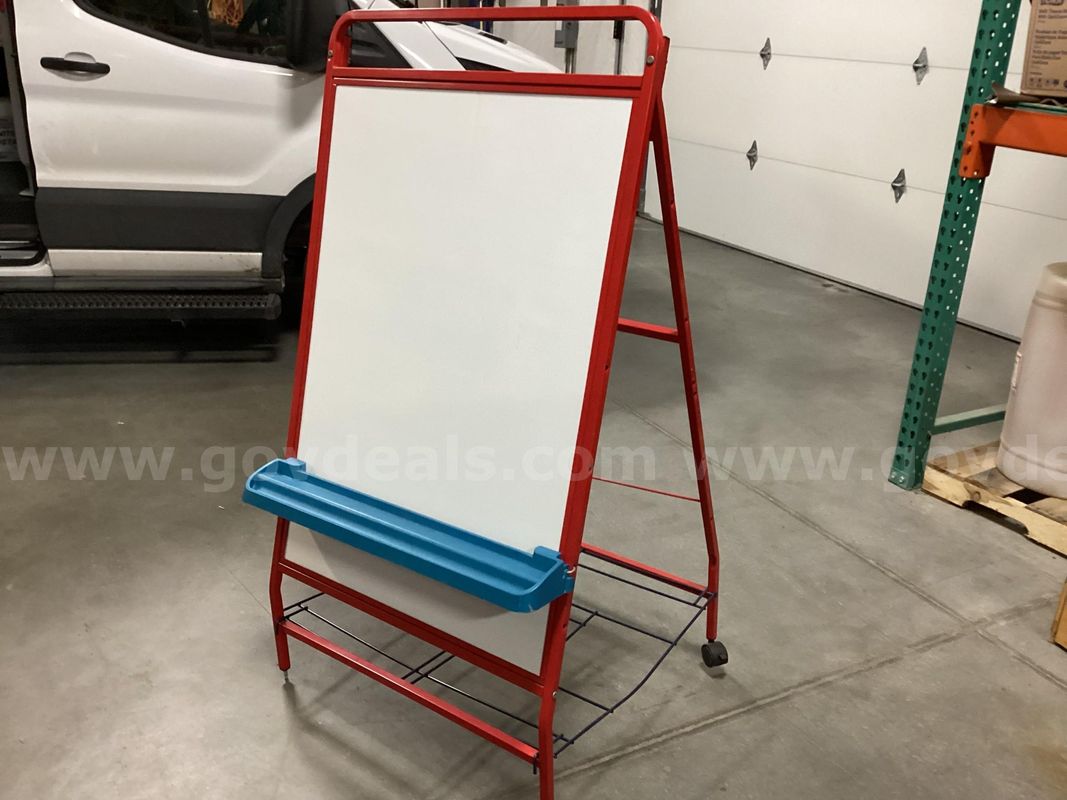 Easel