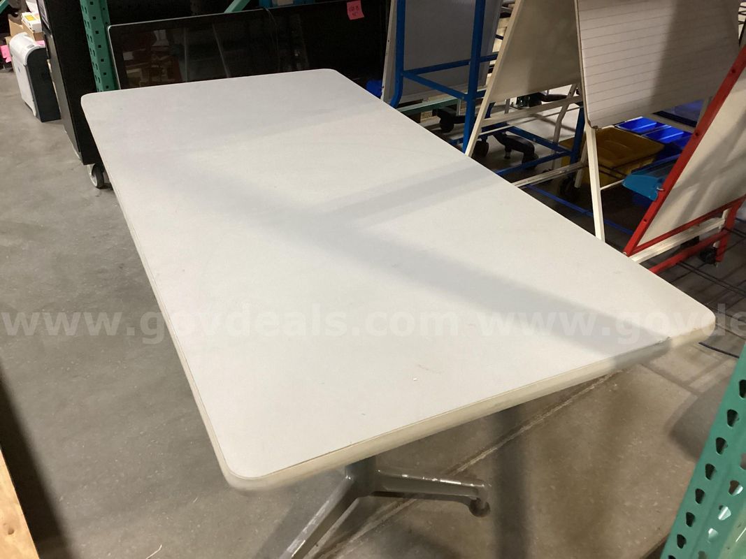 Table Laminate Top Grey