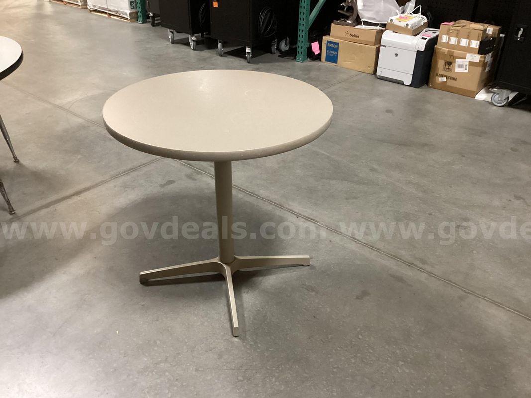 Table Laminate Round Top