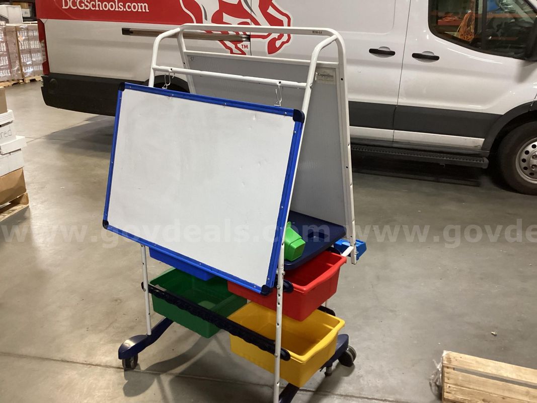 Easel