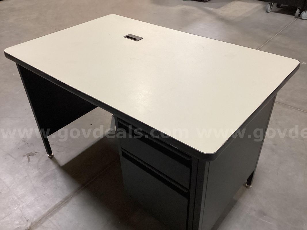 Teachers Desk