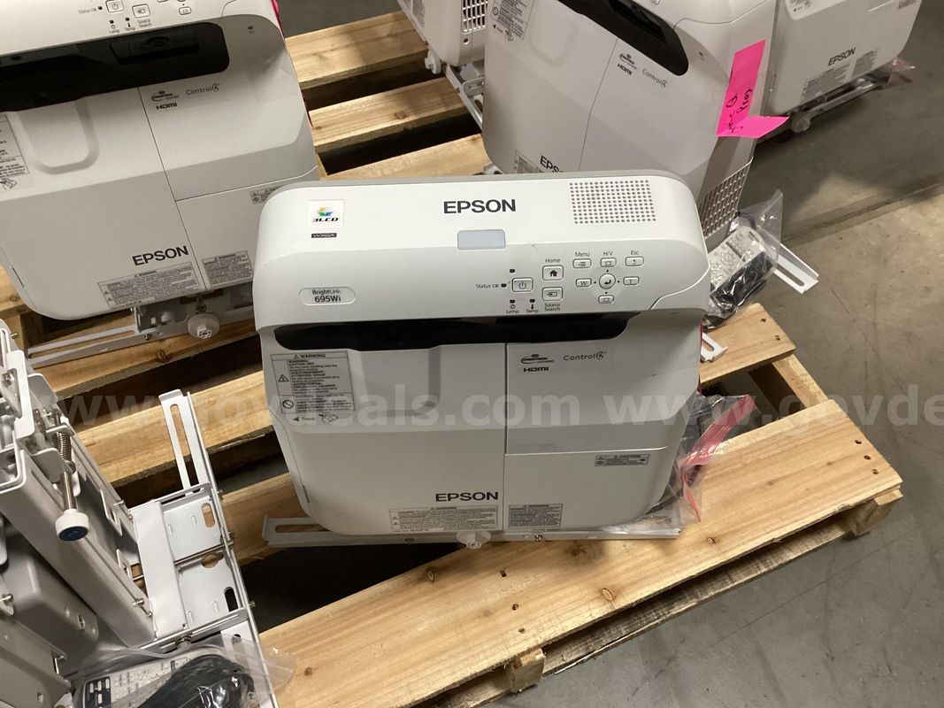 Projector and Mount