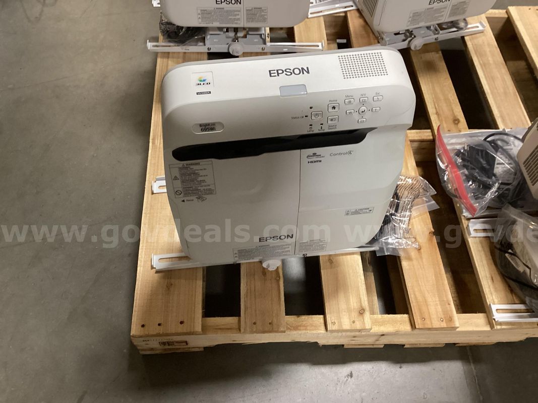 Projector and Mount