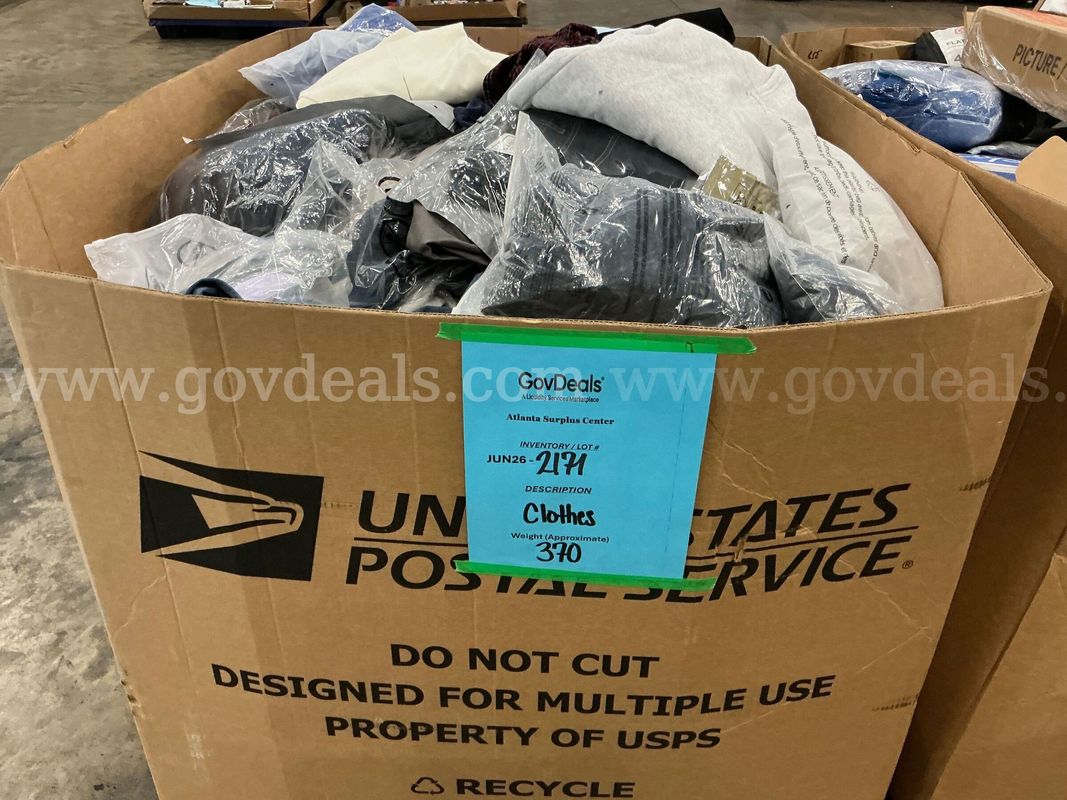 Apparel "Clothes" (JUN26-2171)
