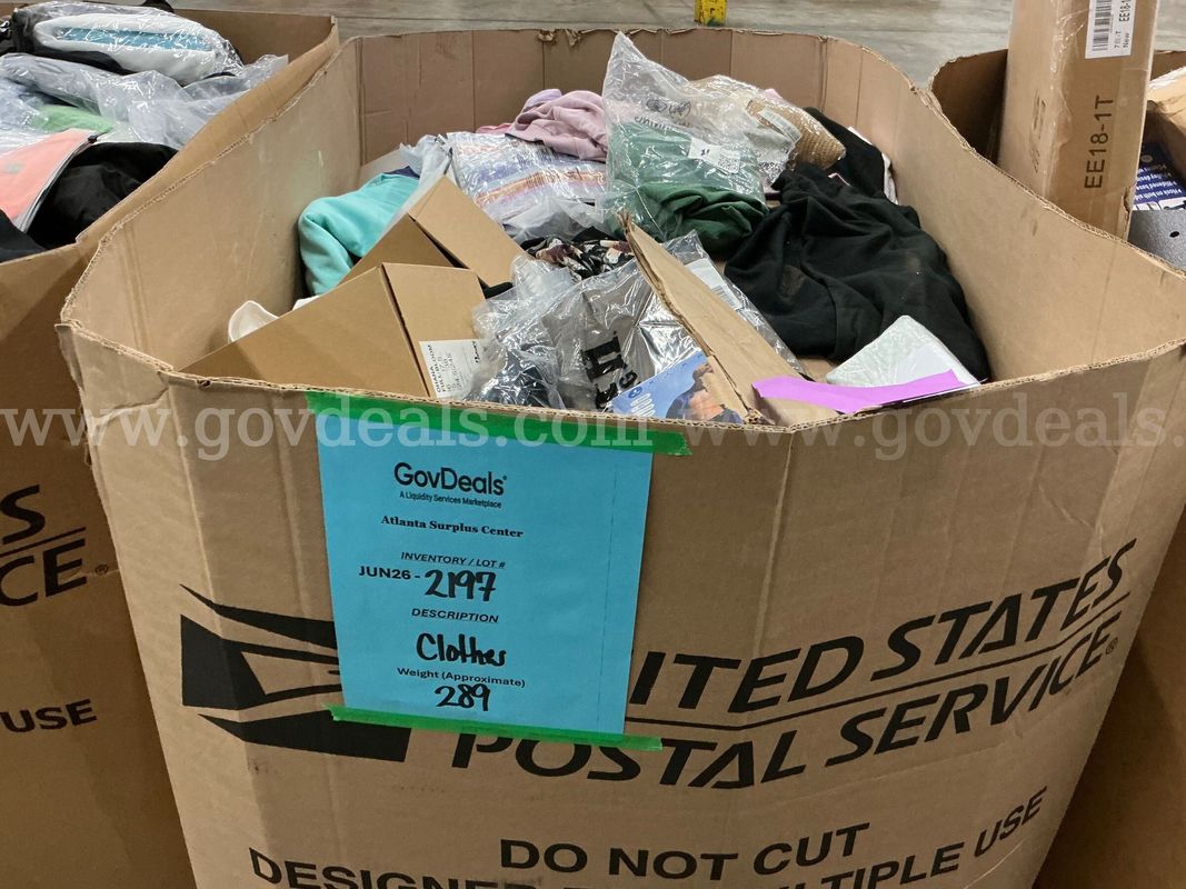 Apparel "Clothes" (JUN26-2197)