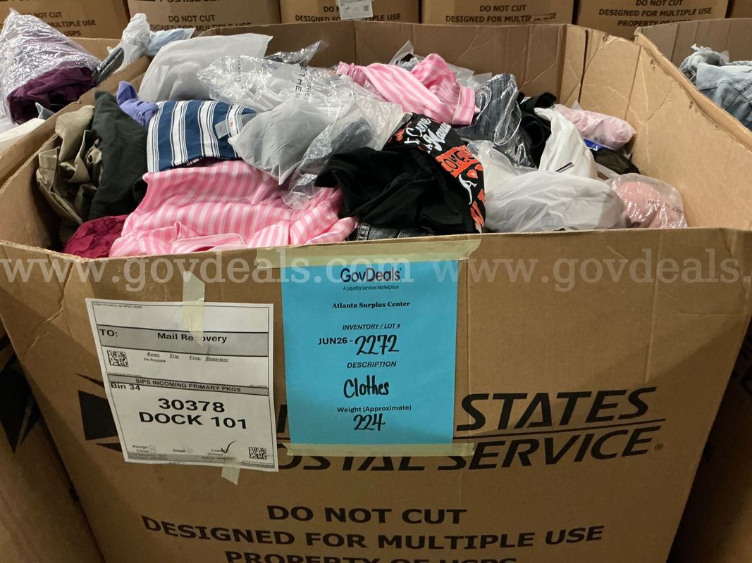 Apparel "Clothes" (JUN26-2272)