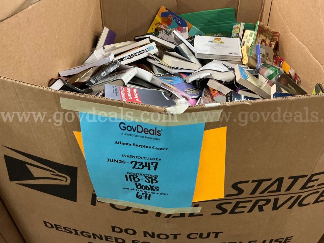 Books: Mixed "Hard and Soft Back" (Gaylord) (JUN26-2347)