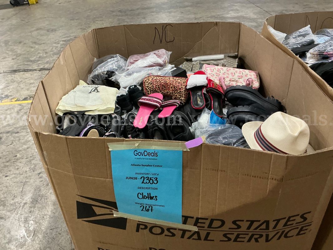 Apparel "Clothes" (JUN26-2353)