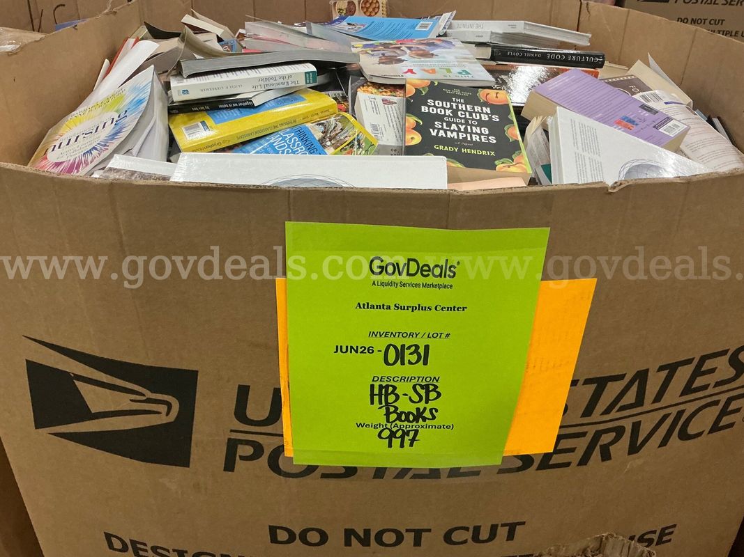 Books: Mixed "Hard and Soft Back" (Gaylord) (JUL26-0131)