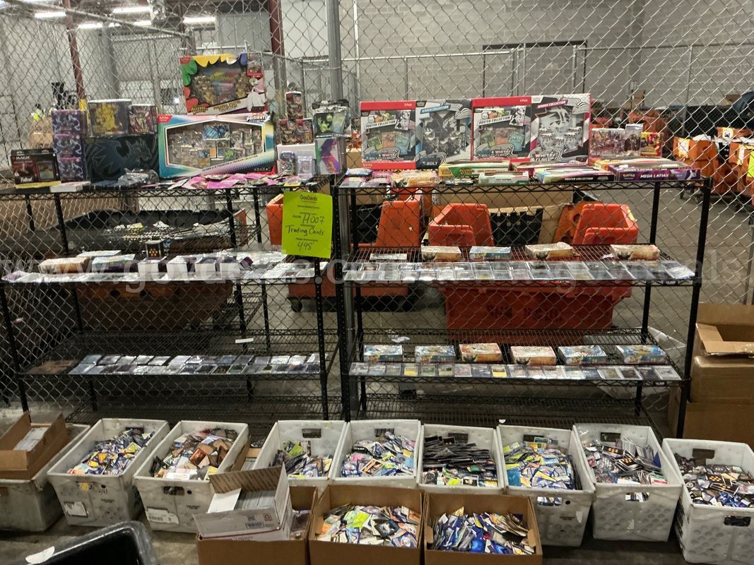 Collectibles: "Trading Cards" (JUL26-H007)