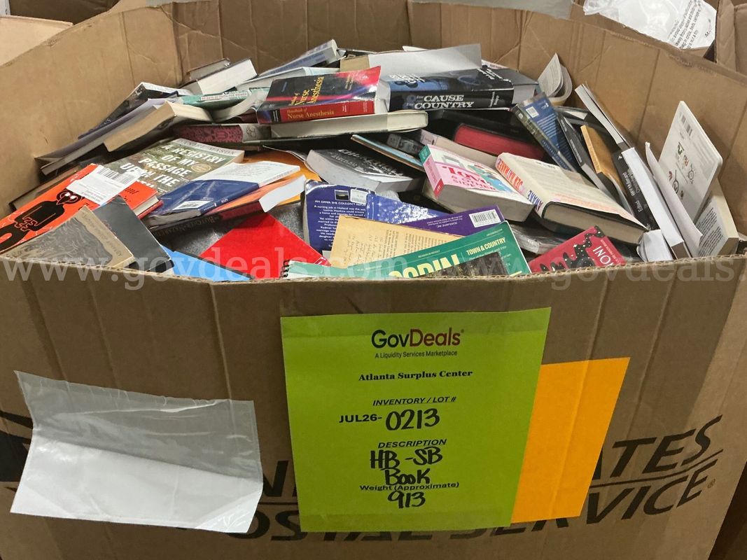 Books: Mixed "Hard and Soft Back" (Gaylord) (JUL26-0213)