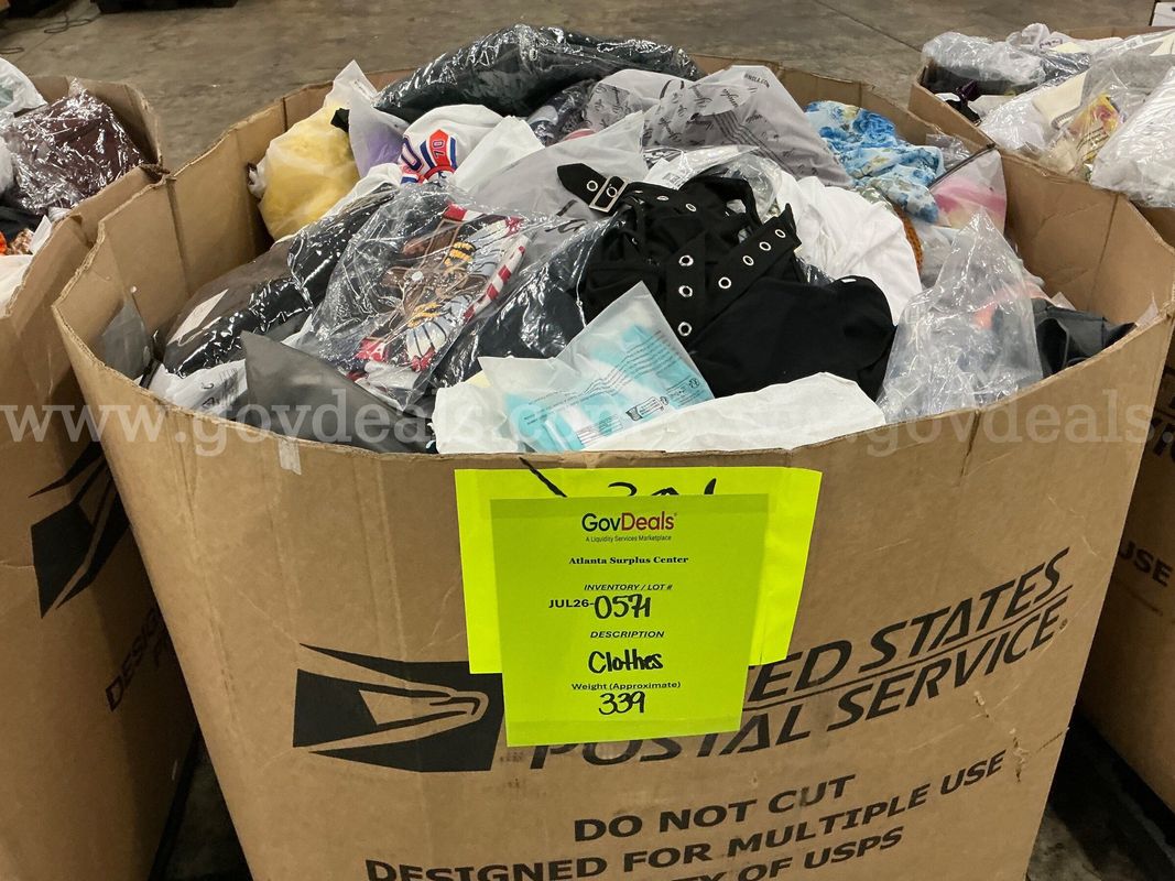 Apparel "Clothes" (JUL26-0571)