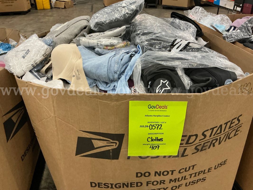 Apparel "Clothes" (JUL26-0572)