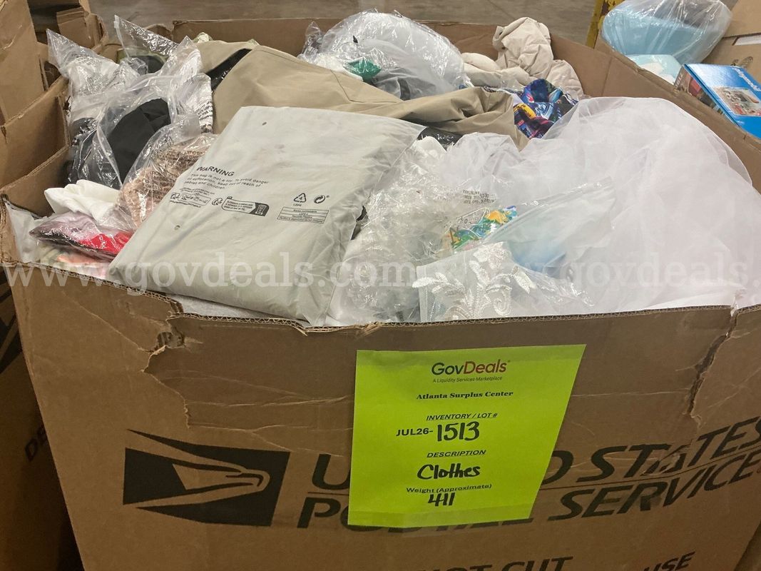 Apparel "Clothes" (JUL26-1513)