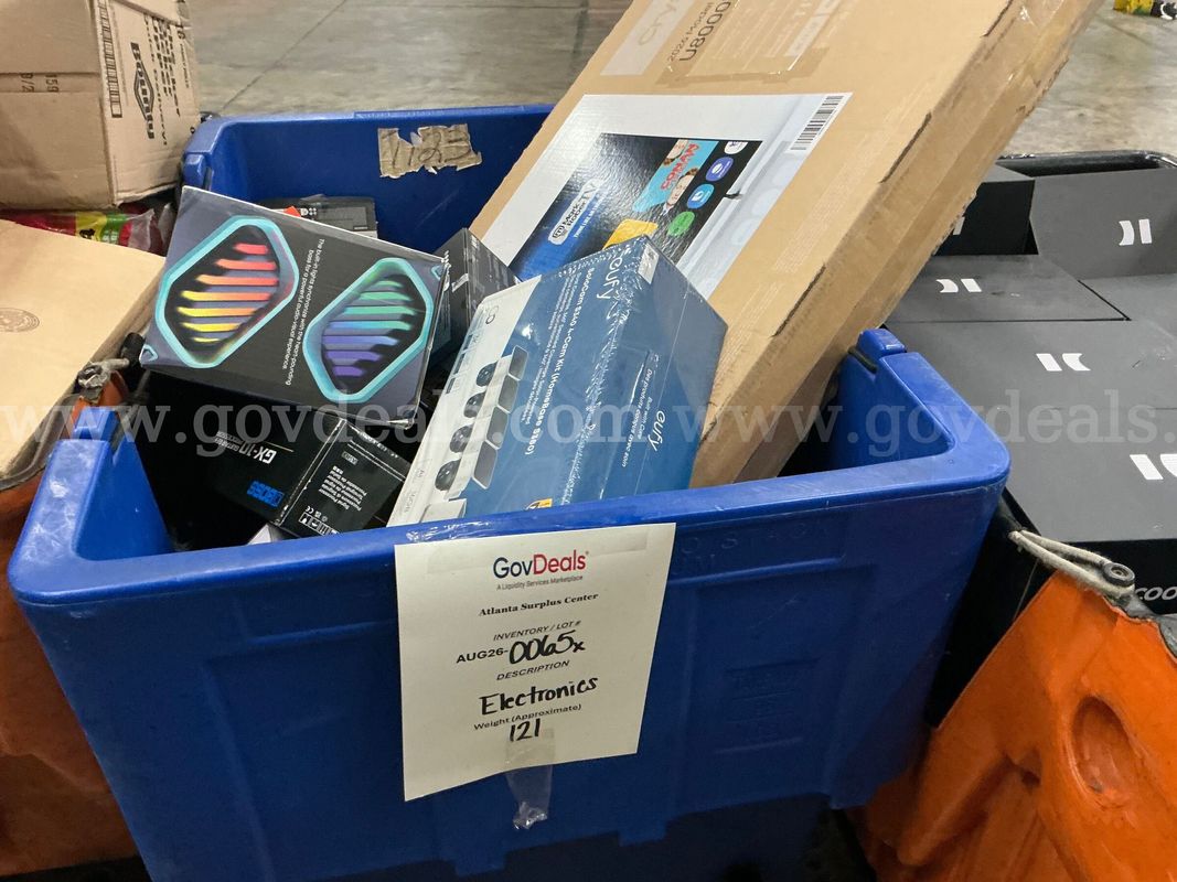 Electronics: "Assorted" (AUG26-0065X)