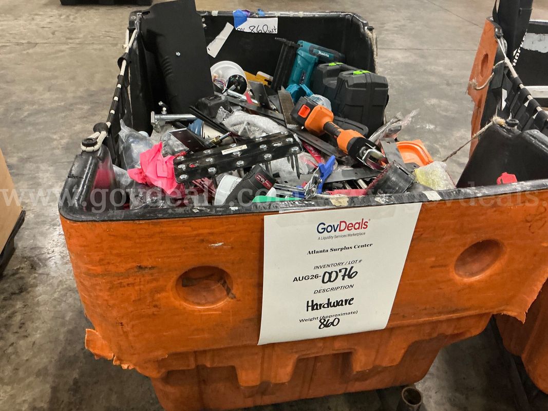 Hardware: "Automotive and Hardware" (Hamper)(AUG26-0076)