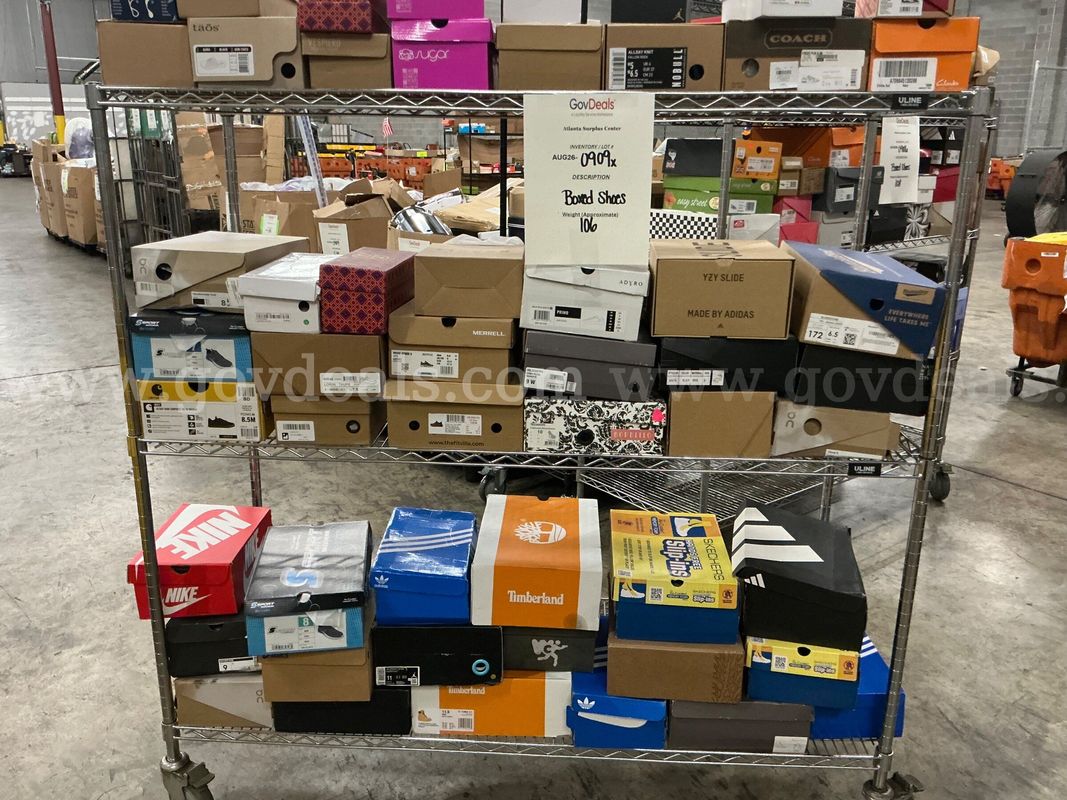 Apparel: "Boxed Shoes" (AUG26-0909X)